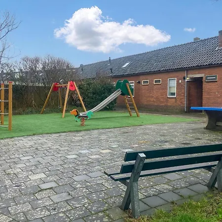 Feriehus Pet Friendly In Egmond aan Zee